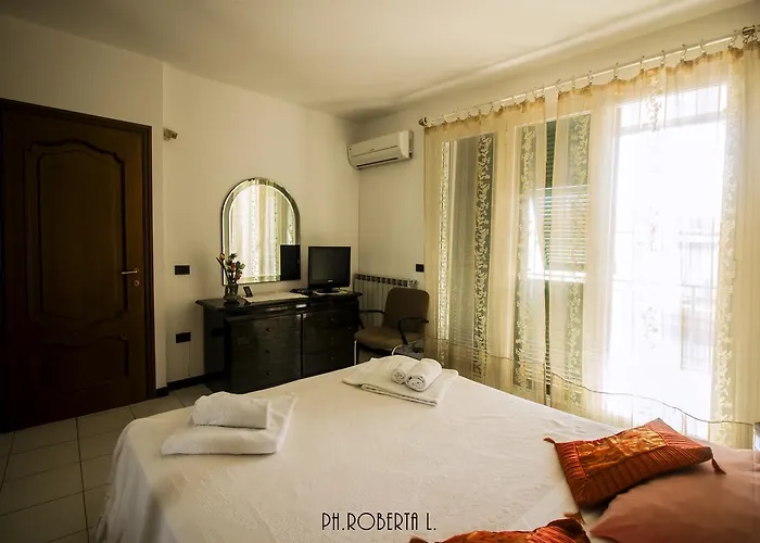 فندق مبيت وإفطار Profumo Di Mare Free Private Parking Included 3*